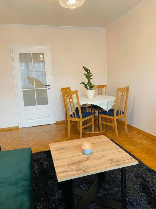 Apartament Pod Pawiem Olsztyn  Exterior foto